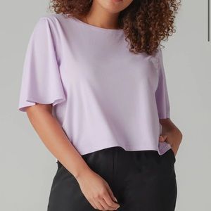 VETTA capsule purple cropped flutter sleeved top